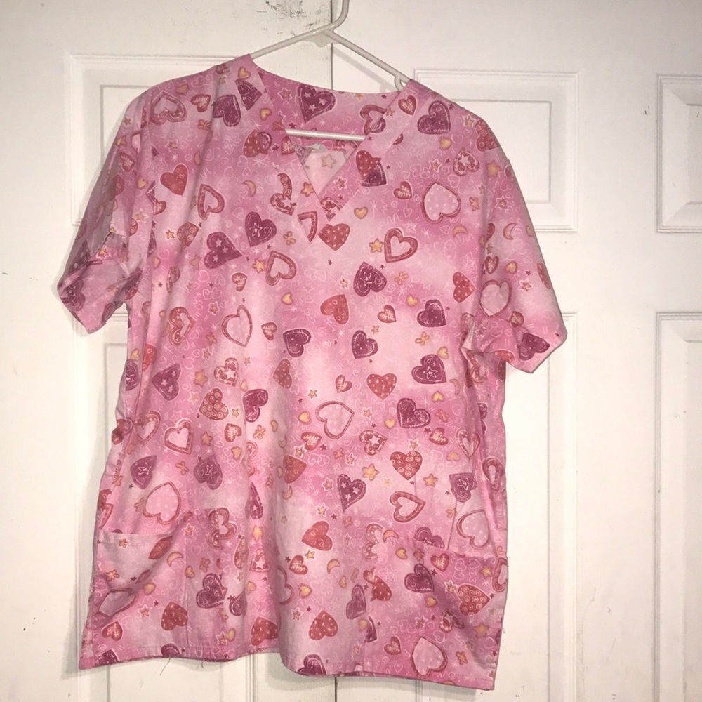 Women’s Heart Scrub Top